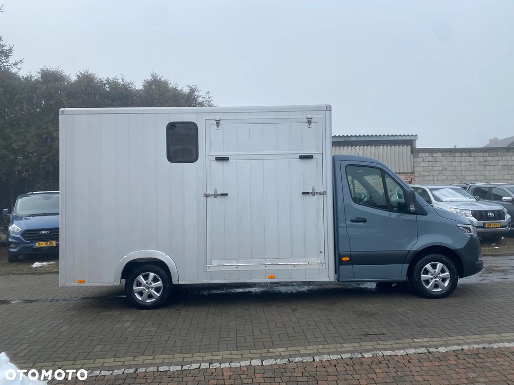 Mercedes-Benz SPRINTER - 15