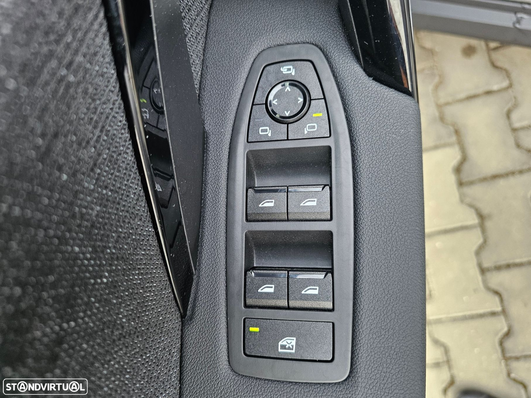 BMW iX1 eDrive20 - 20