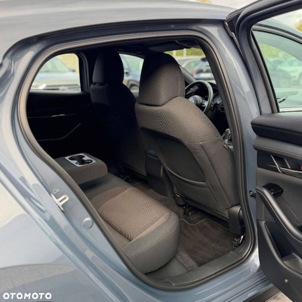Mazda 3 - 32