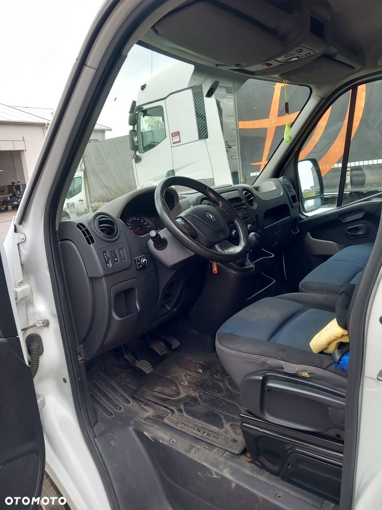 Renault Master - 1