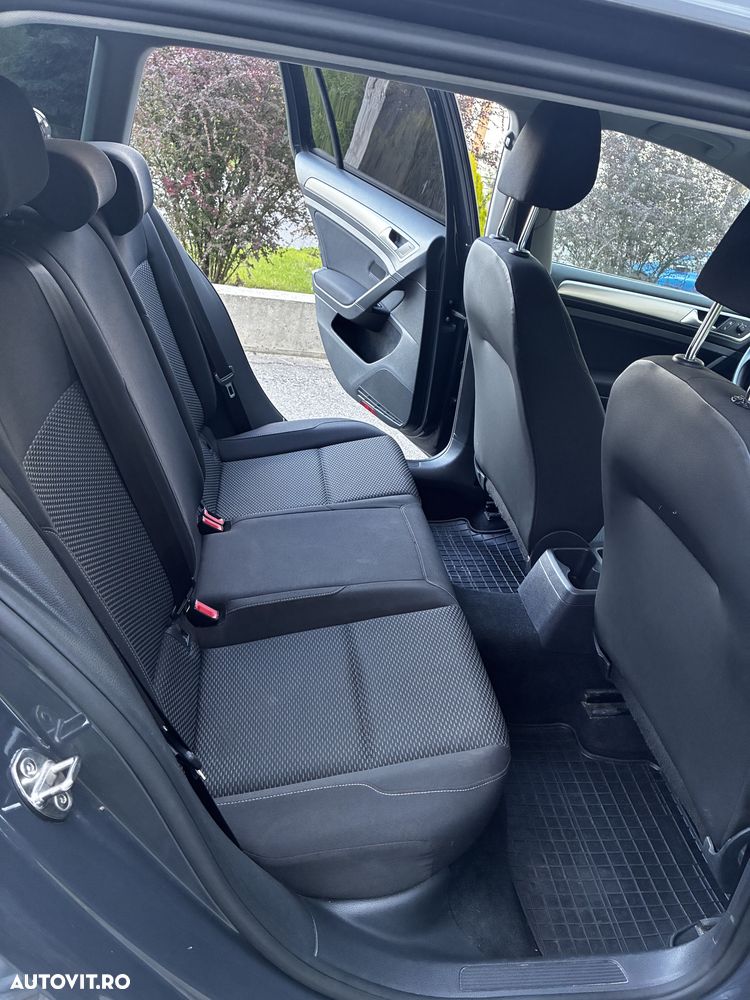 Volkswagen Golf 1.0 TSI Comfortline - 16
