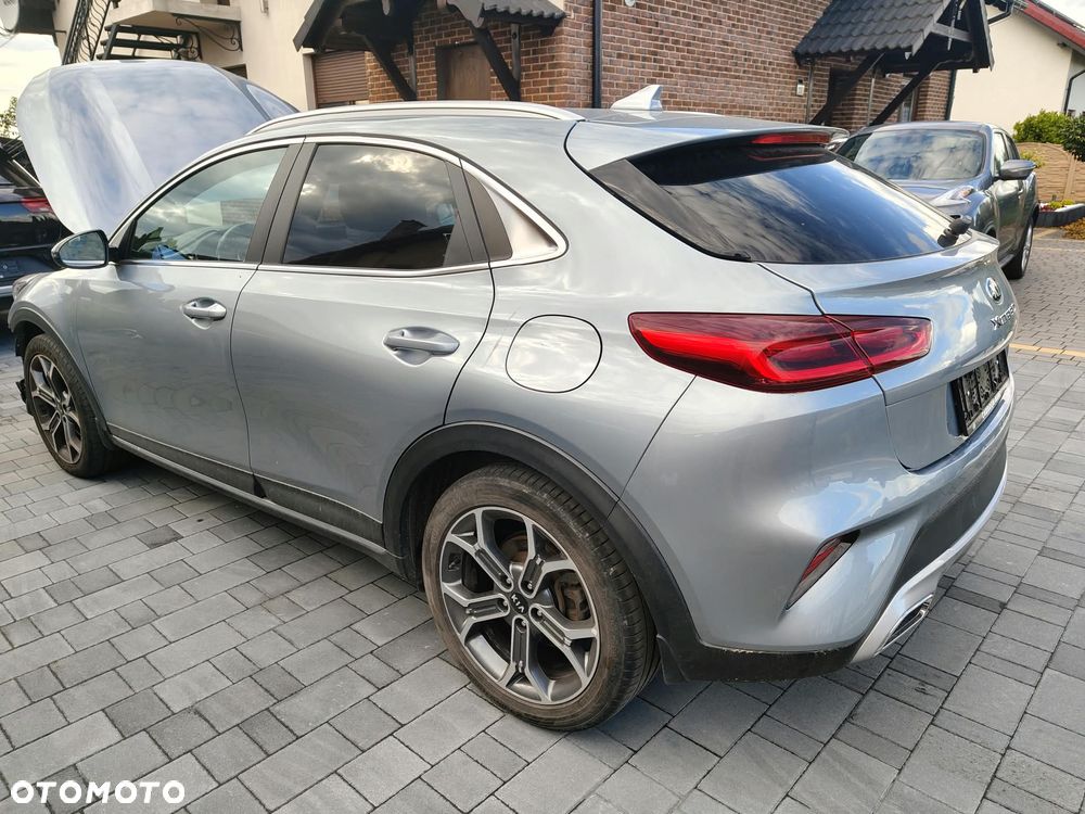 Kia XCeed 1.4 T-GDI OPF DCT7 PLATINUM EDITION - 5