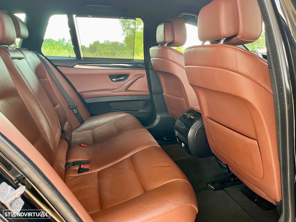 BMW 520 d Line Luxury Auto - 10