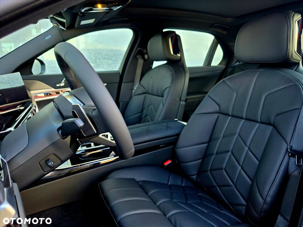 BMW Seria 7 740d xDrive mHEV sport - 19