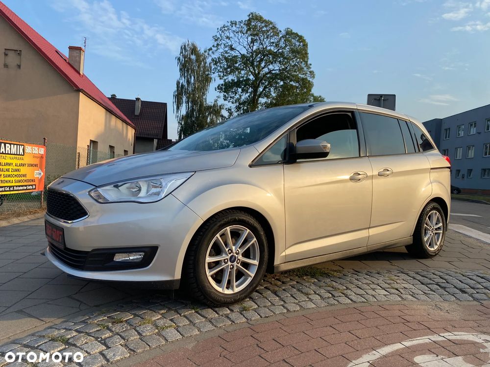 Ford Grand C-MAX - 10