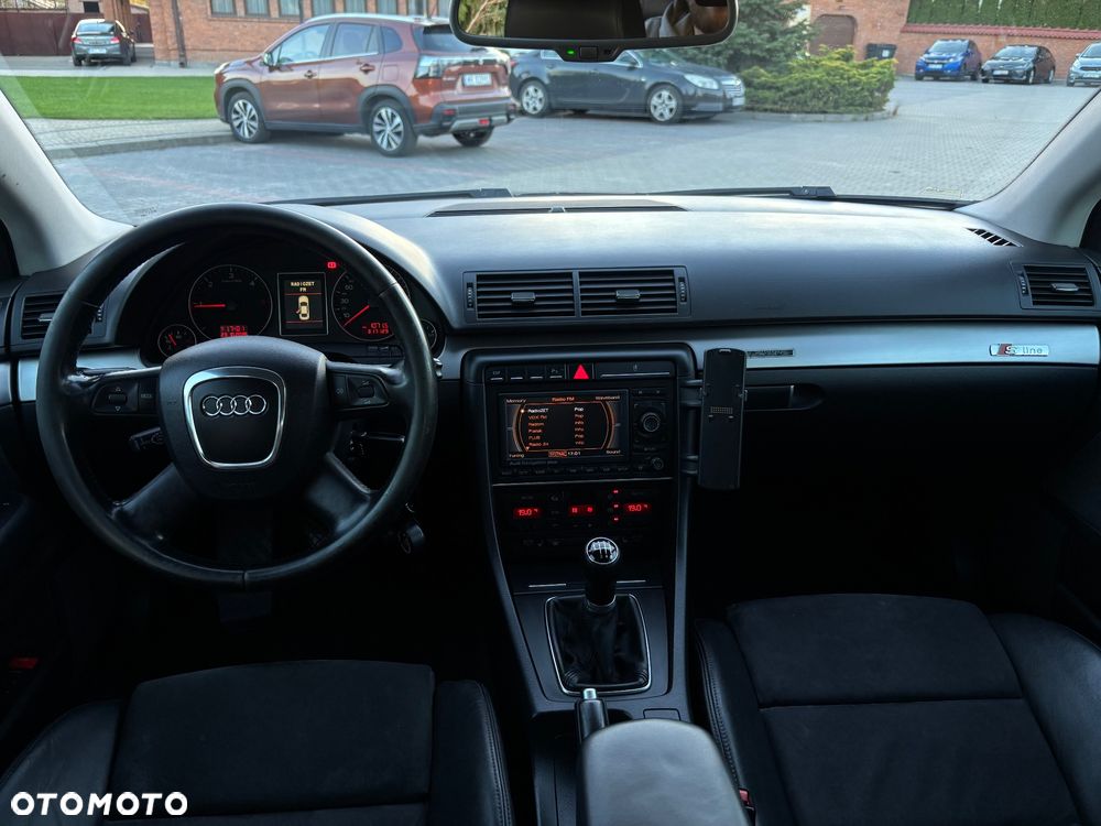 Audi A4 Avant 2.0 TDI DPF Quattro - 18