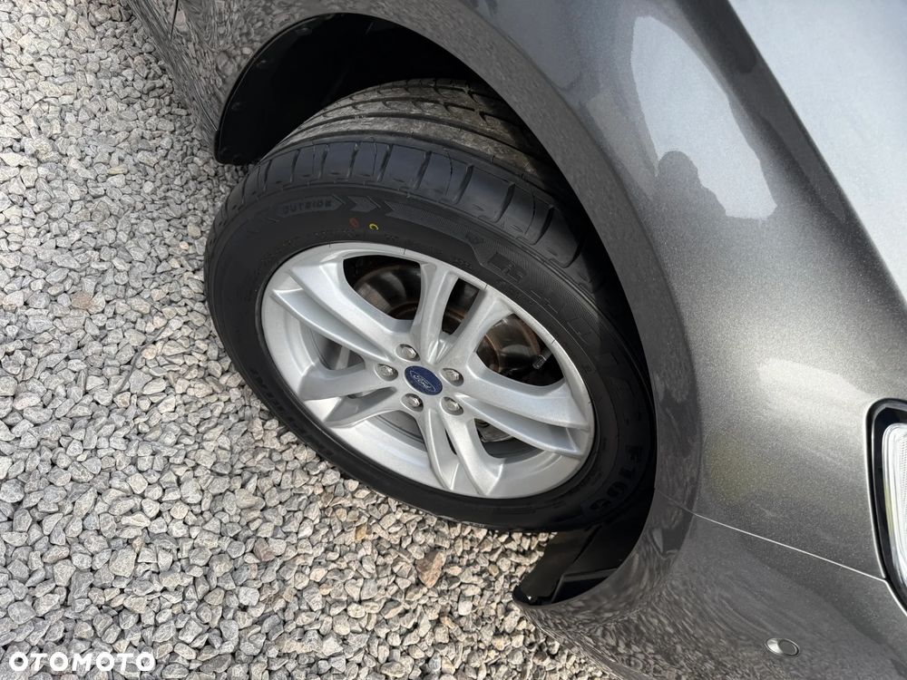 Ford Mondeo 2.0 TDCi Titanium PowerShift - 36