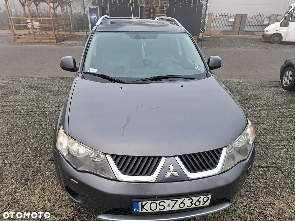 Mitsubishi Outlander 2.0 DID Intense + SE - 4