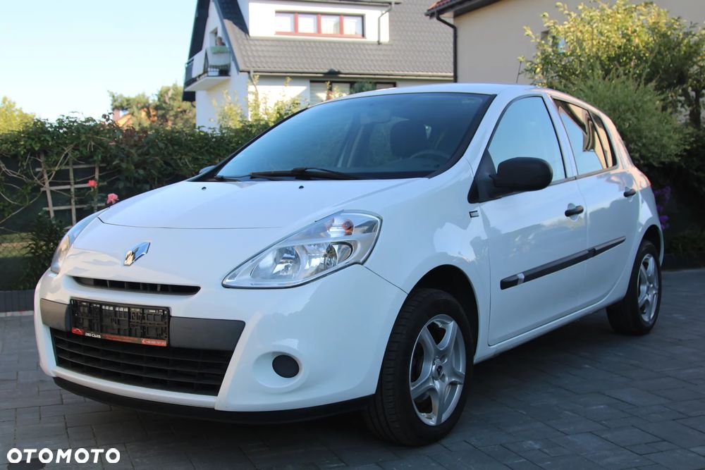 Renault Clio 1.2 16V 75 Yahoo - 1
