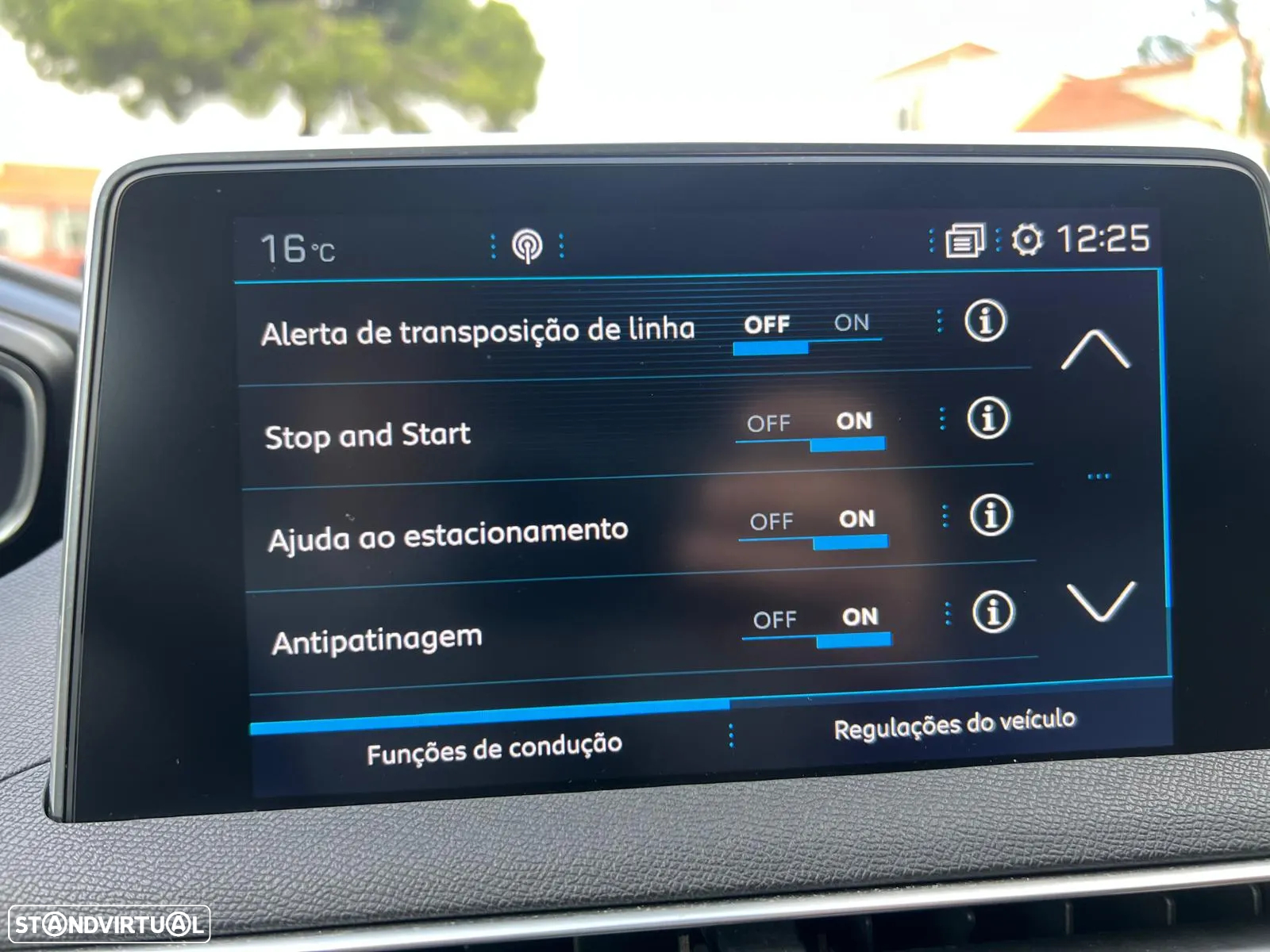 Peugeot 3008 1.5 BlueHDi Allure EAT8 - 12