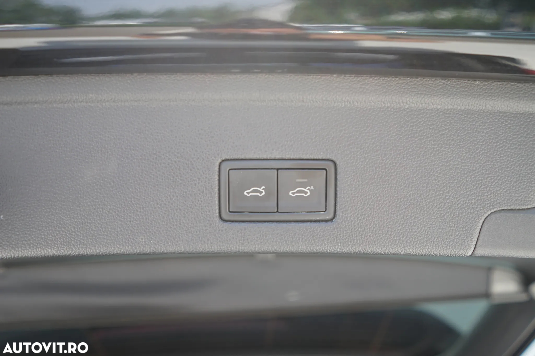 Volkswagen Touareg V6 TDI Elegance - 35