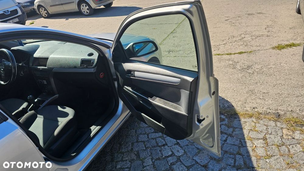 Opel Astra 1.6 Cosmo - 15