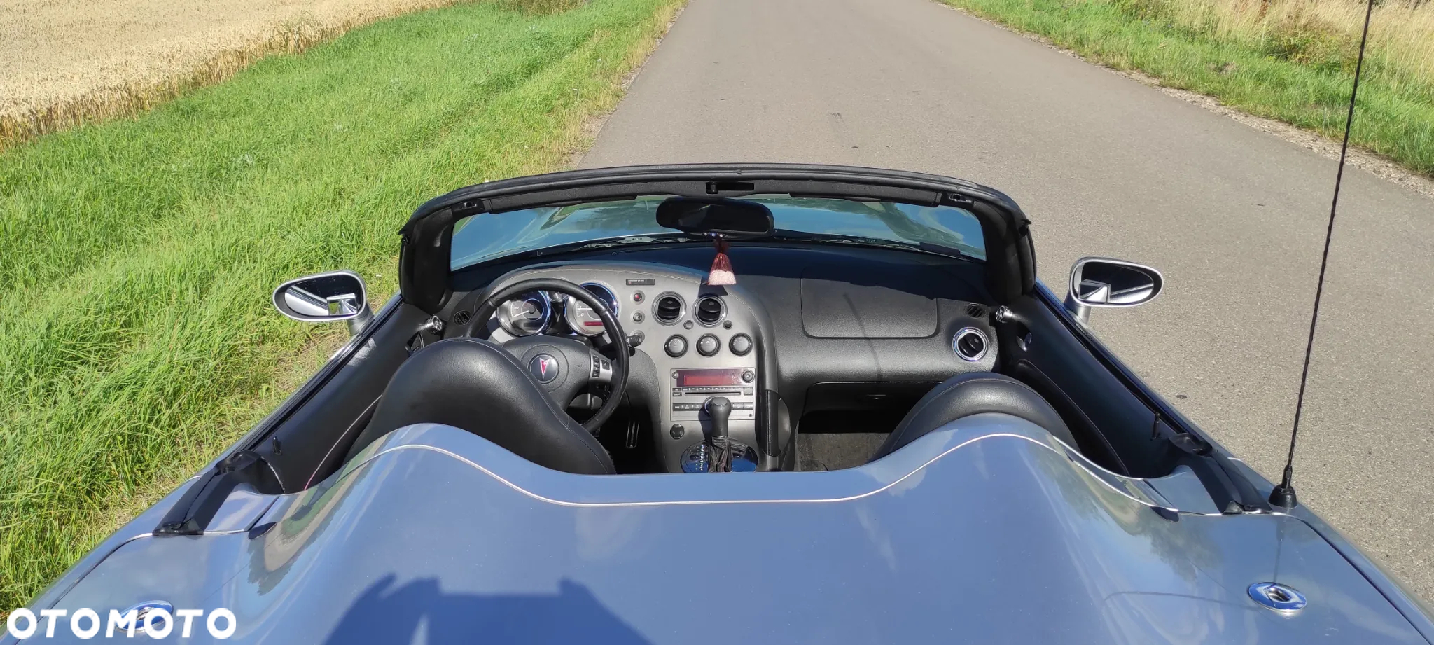Pontiac Solstice - 9