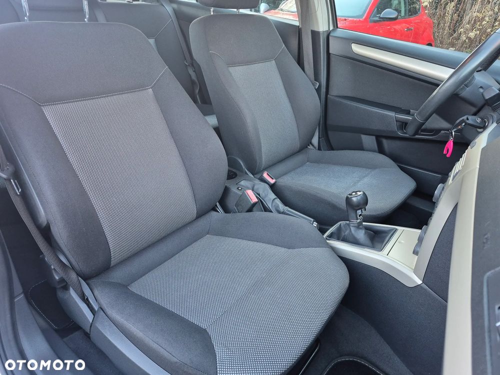 Opel Astra 1.4 Enjoy - 6