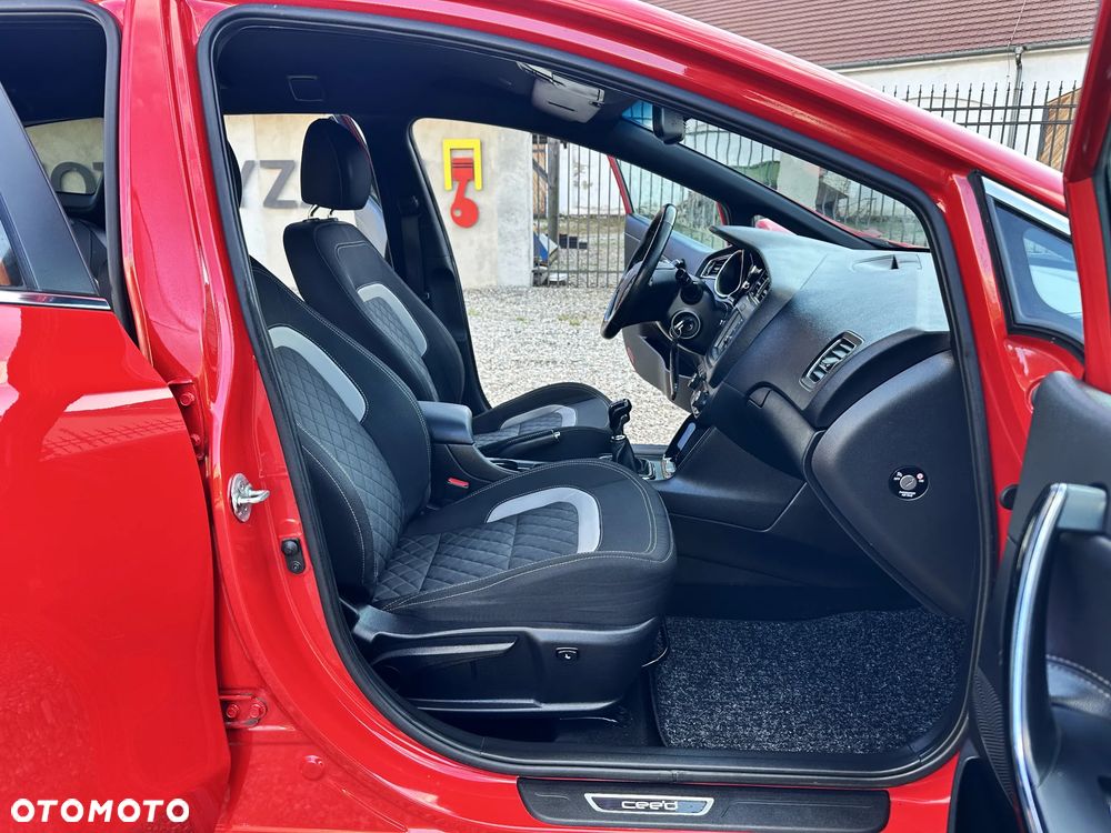 Kia Ceed 1.0 T-GDI ISG GT Line - 22