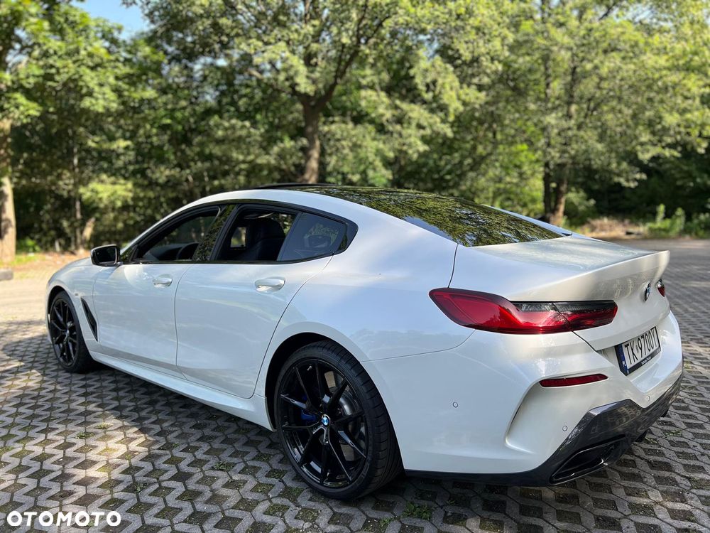 BMW Seria 8 - 8
