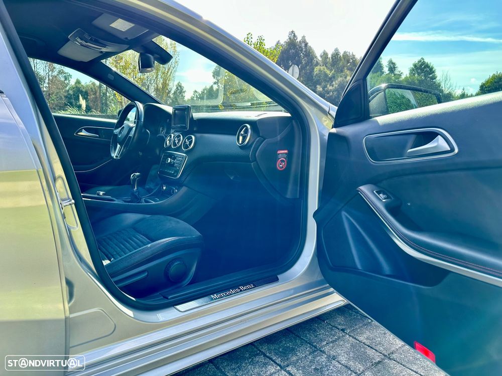 Mercedes-Benz A 180 CDI AMG Line - 29