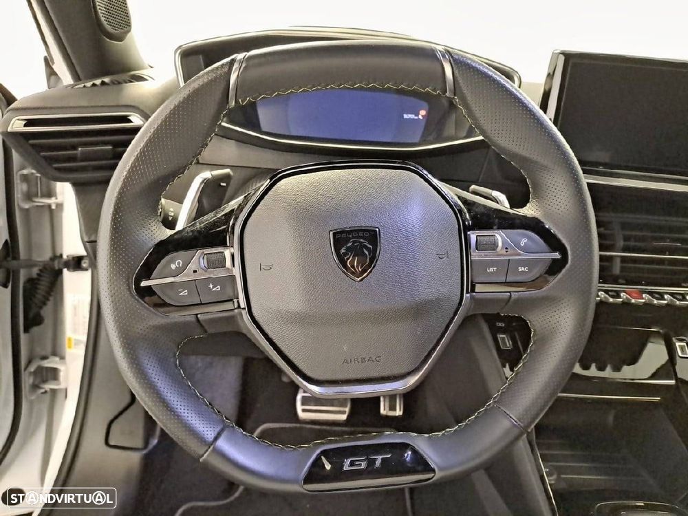 Peugeot 2008 1.2 PureTech GT EAT8 - 12