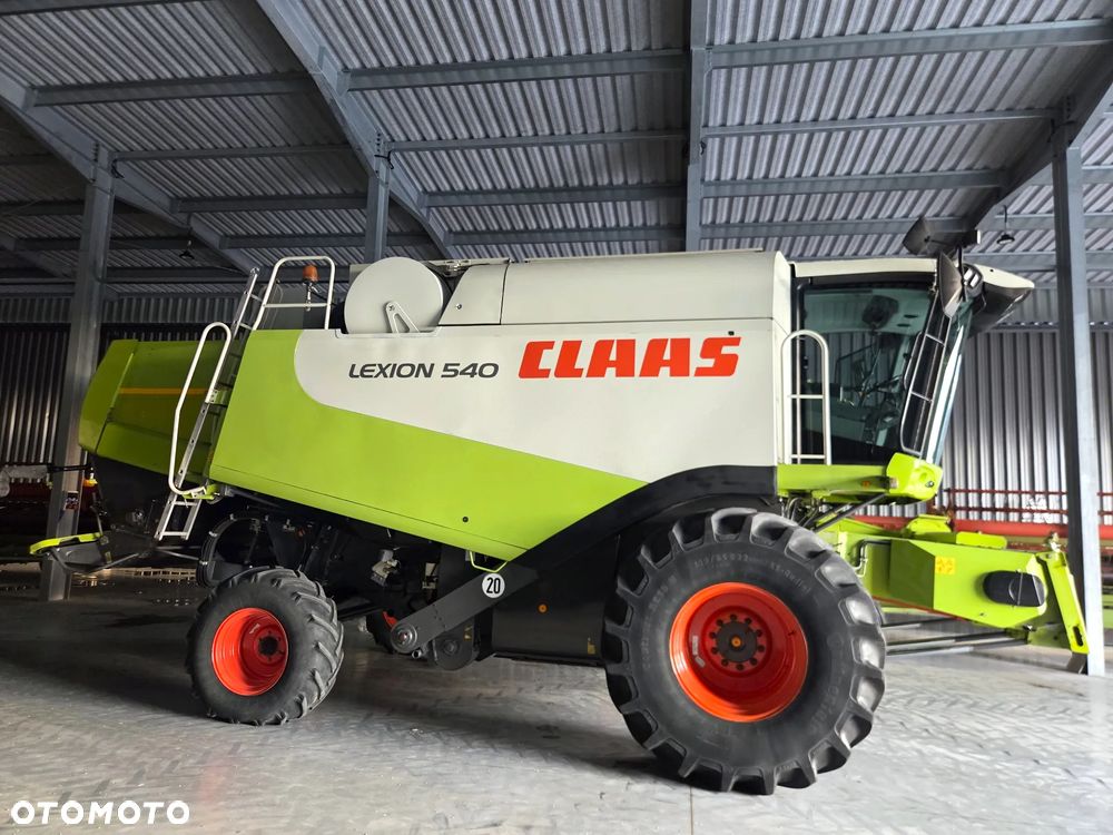 Claas Lexion 540 2006 Rok, heder V 660, 3260 mtg na silniku, Nie Malowany, Stan Bardzo Dobry - 5