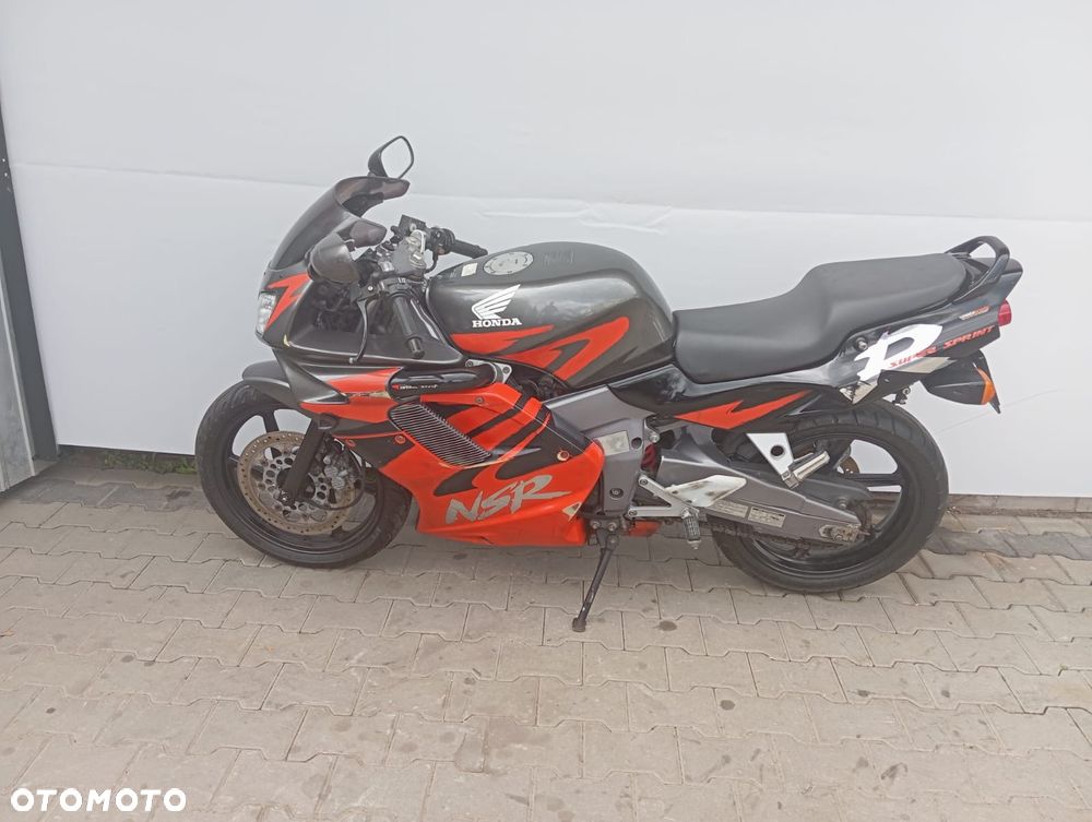 Honda NSR - 4