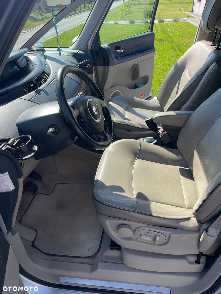 Renault Grand Espace 2.0 Initiale - 17