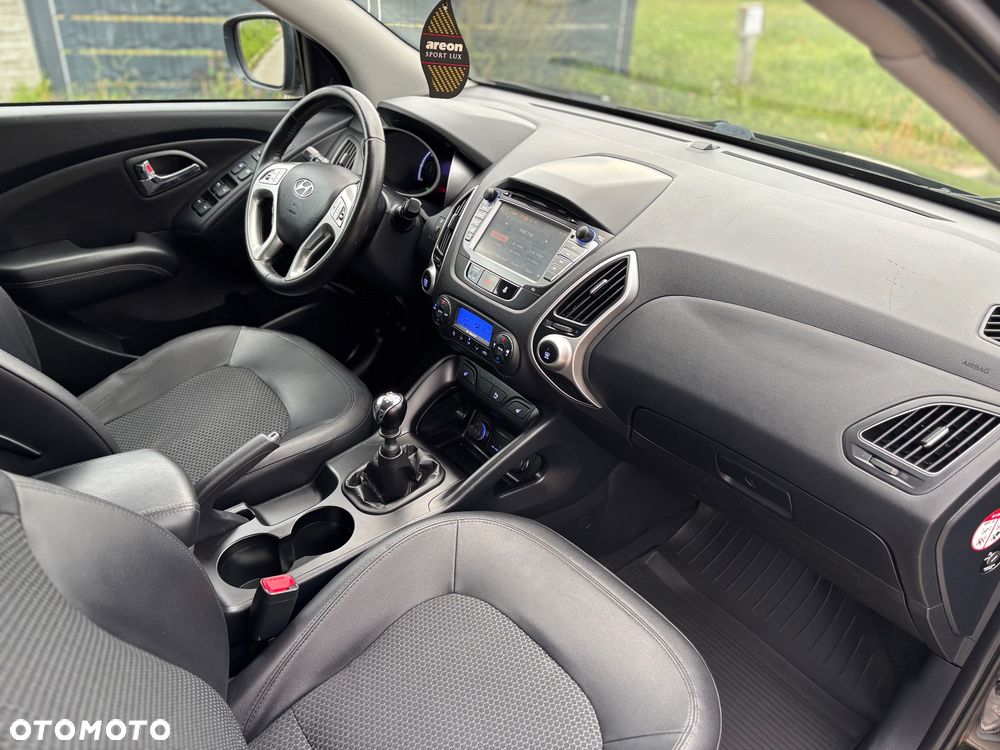 Hyundai ix35 - 12