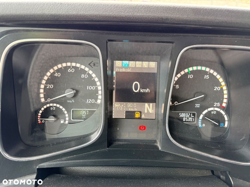 Mercedes-Benz Actros - 6