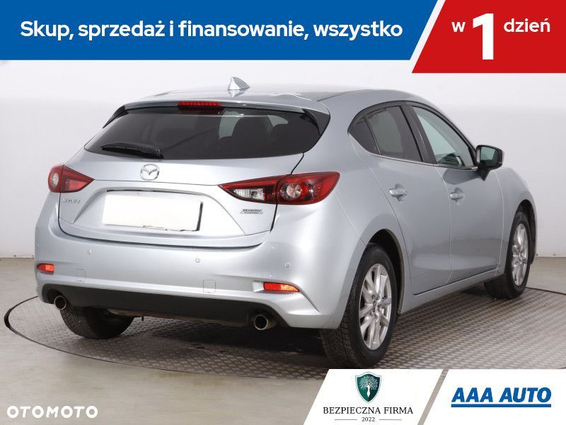 Mazda 3 - 7