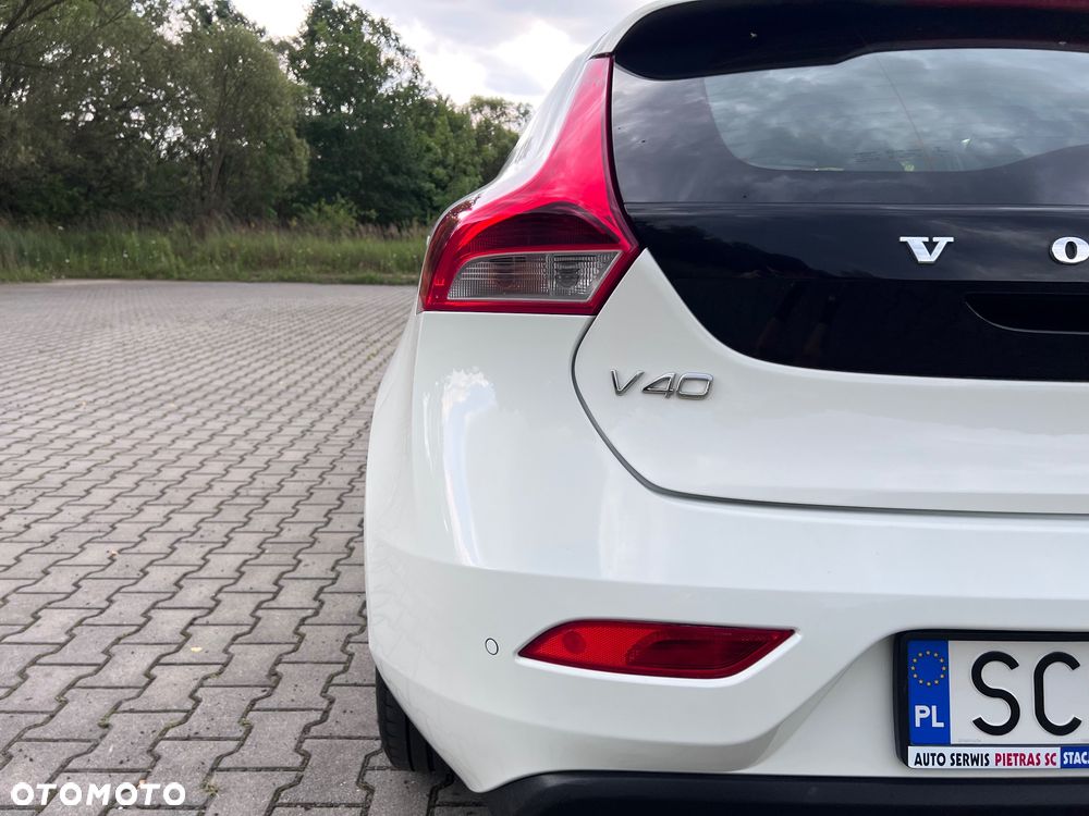 Volvo V40 D2 Kinetic - 20