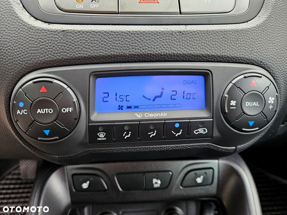Hyundai ix35 2.0 GDI Premium 2WD - 27