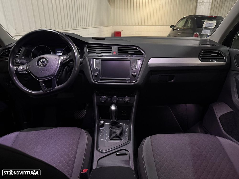 VW Tiguan 2.0 TDI Confortline DSG - 4