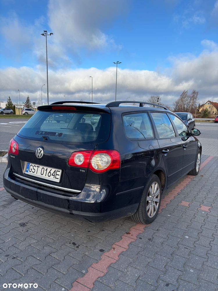 Volkswagen Passat 1.9 TDI Trendline - 5