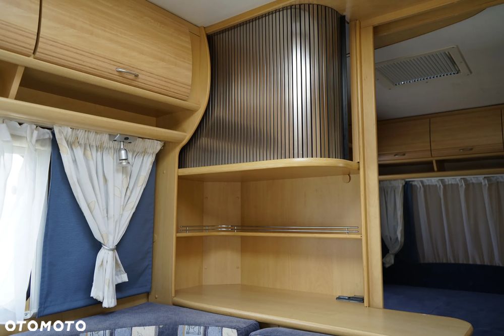 Dethleffs Camper C720 - 20