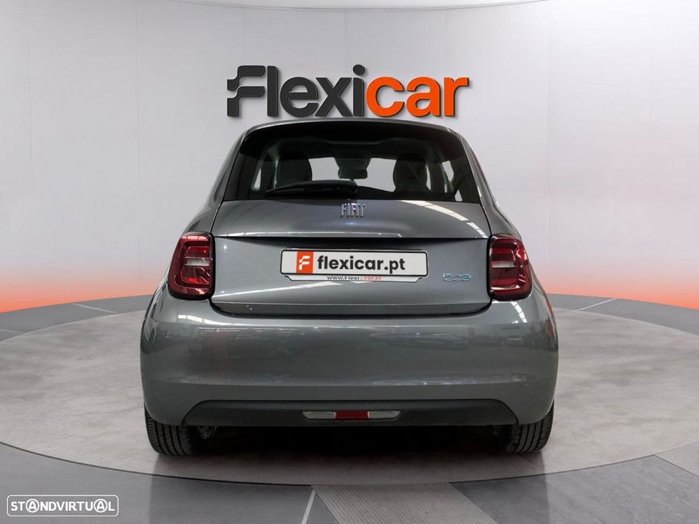 Fiat 500e 42 kWh Icon - 7