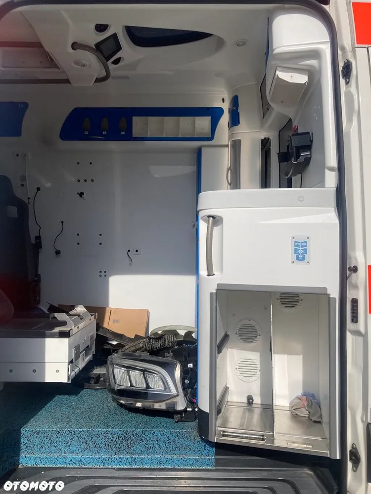 Mercedes-Benz SPRINTER KARETKA POGOTOWIA - 15