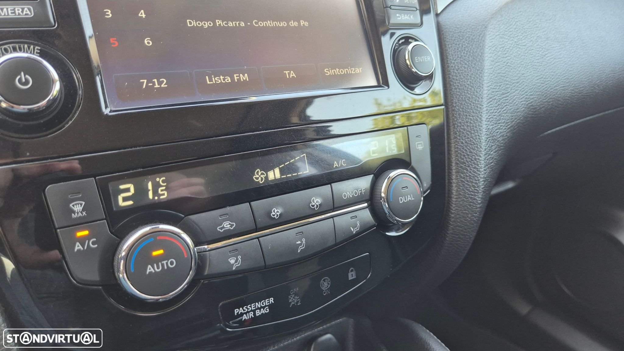 Nissan Qashqai 1.2 DIG-T N-Connecta 18 - 21