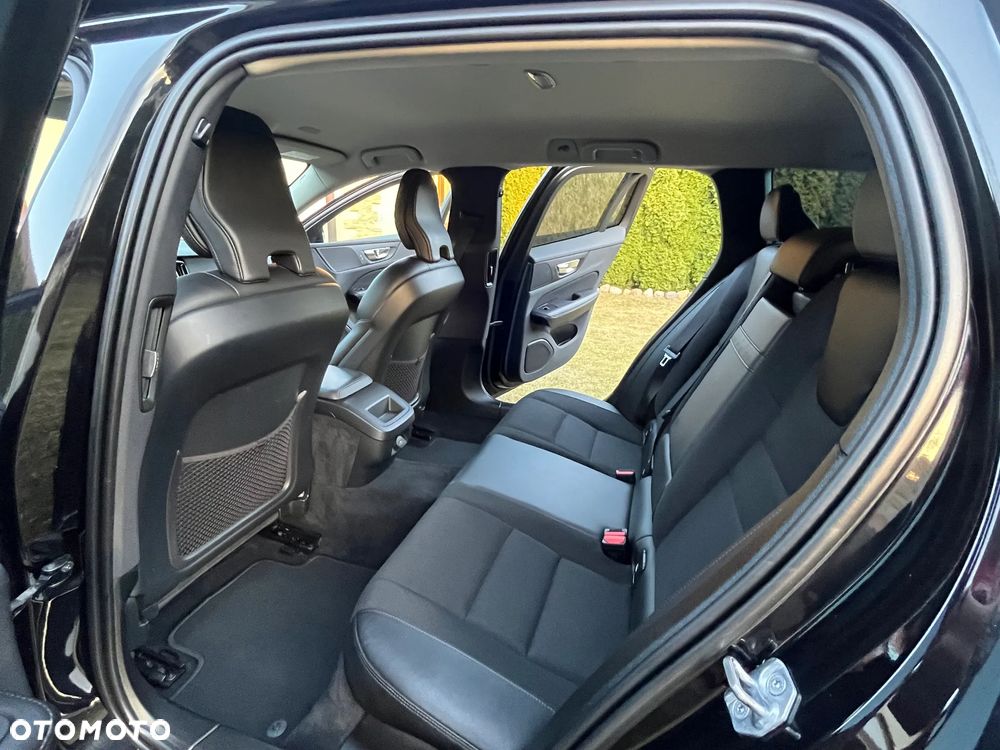 Volvo V60 - 28