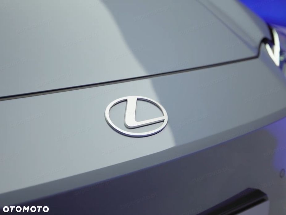 Lexus ES - 13