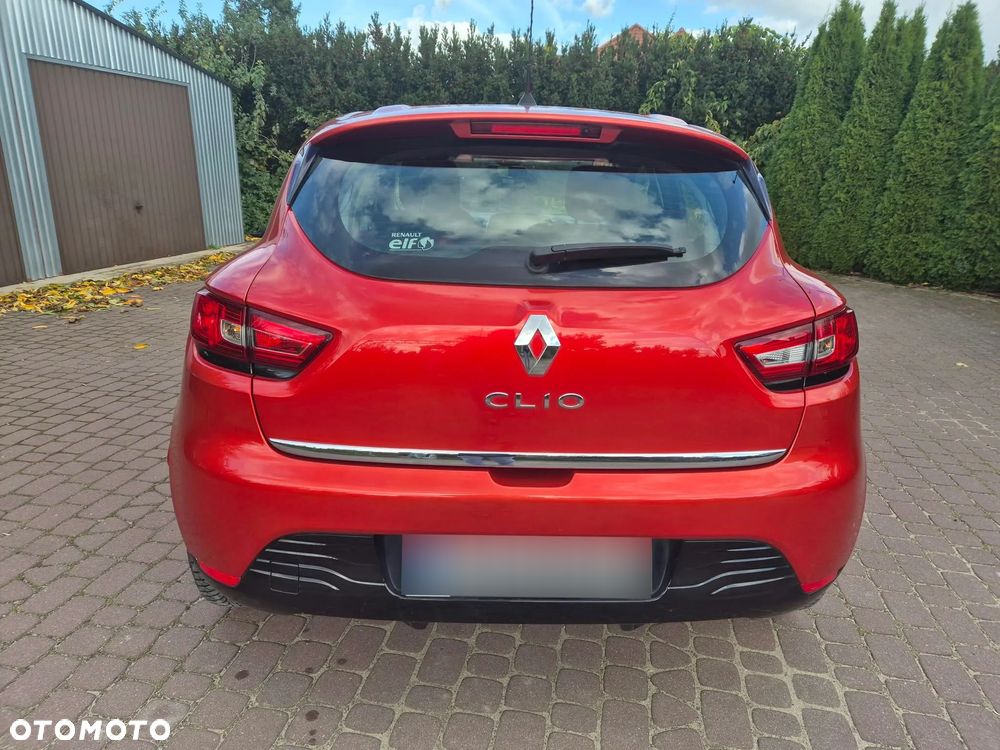 Renault Clio 1.2 16V Limited Plus - 17