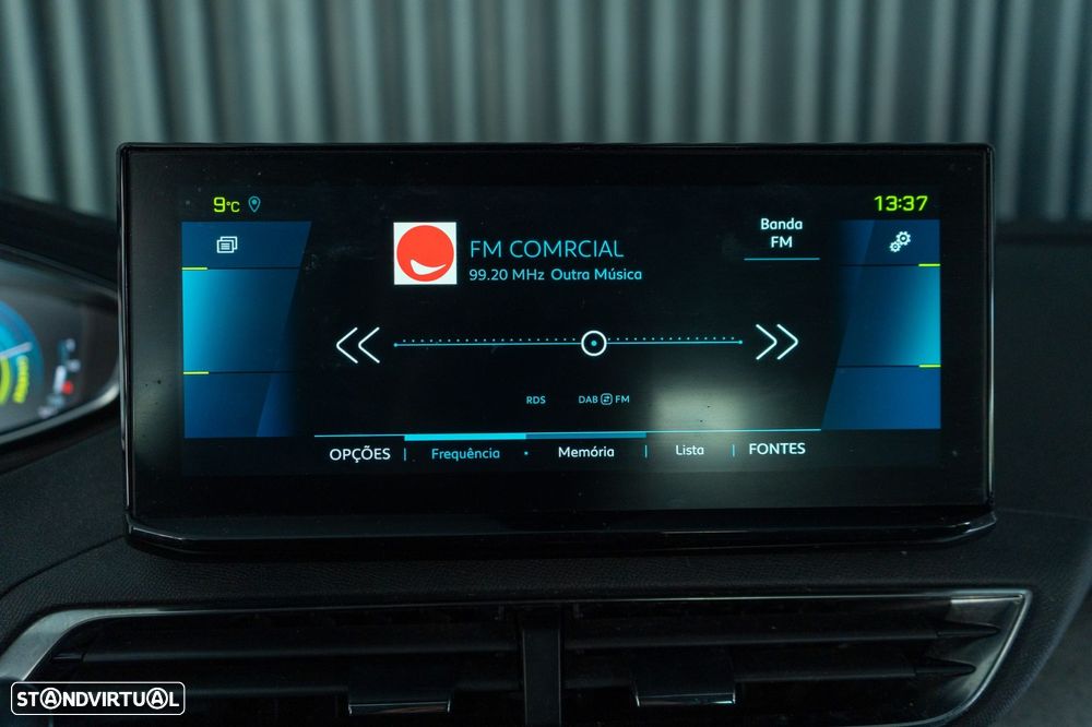 Peugeot 3008 1.6 Hybrid GT Pack e-EAT8 - 20