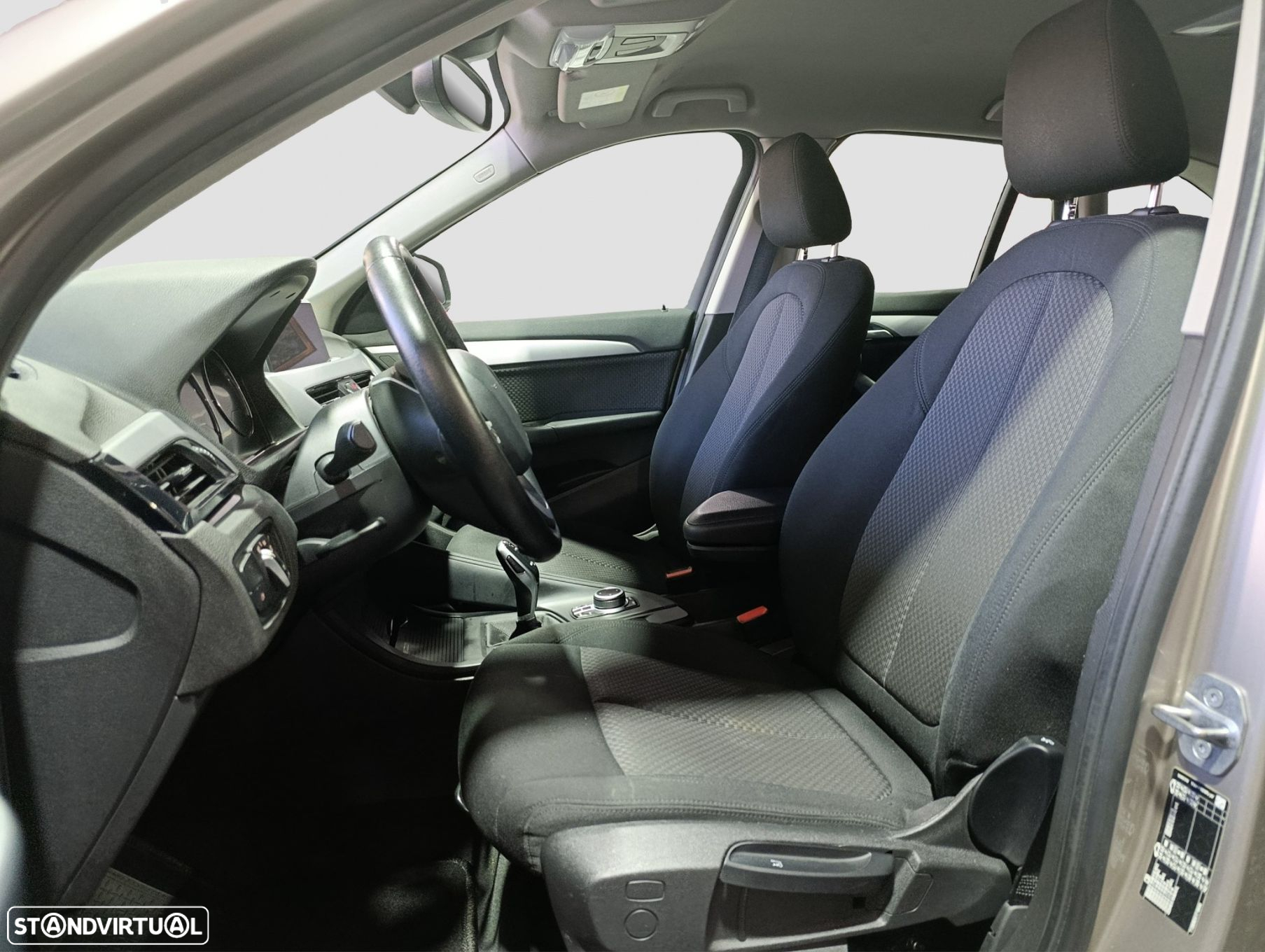 BMW X1 16 d sDrive Auto - 7