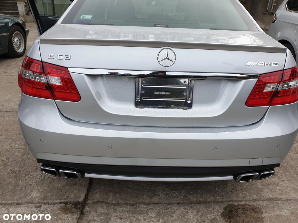 Mercedes-Benz Klasa E 63 AMG AMG Speedshift 7G-MCT - 5