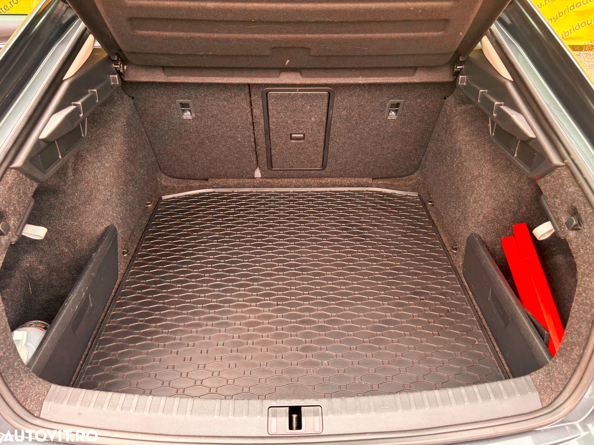Skoda Octavia 2.0 TDI DSG Style - 39