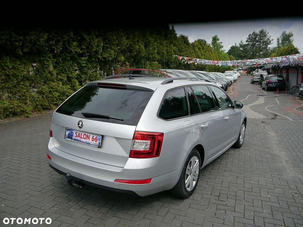 Skoda Octavia 2.0 TDI Sportline - 5