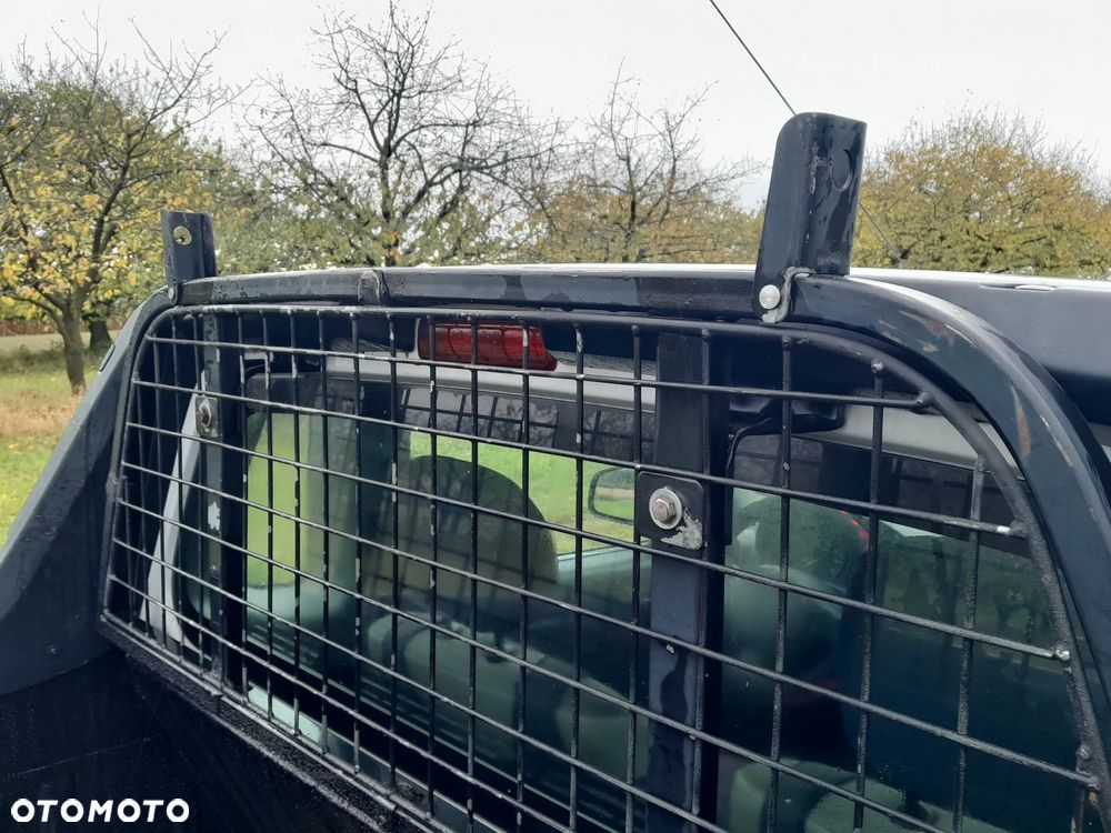 Dacia Logan PICKUP - 11