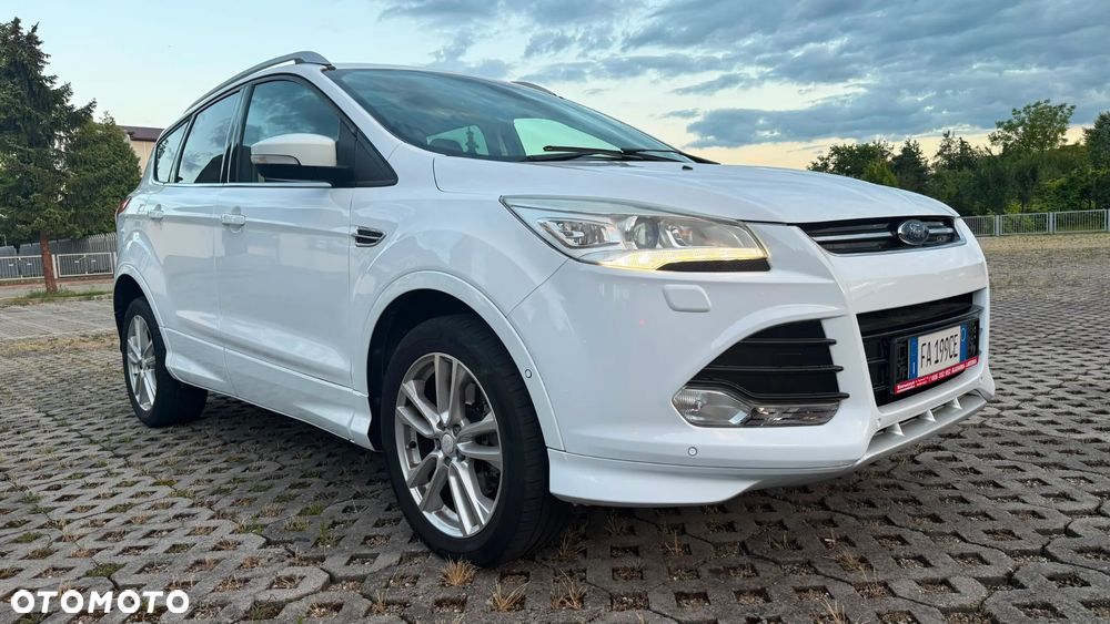 Ford Kuga 2.0 TDCi 4x4 Titanium - 3