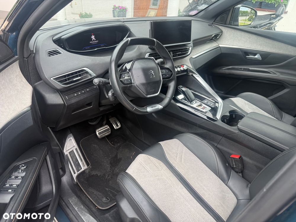 Peugeot 3008 225 e-EAT8 GT - 11