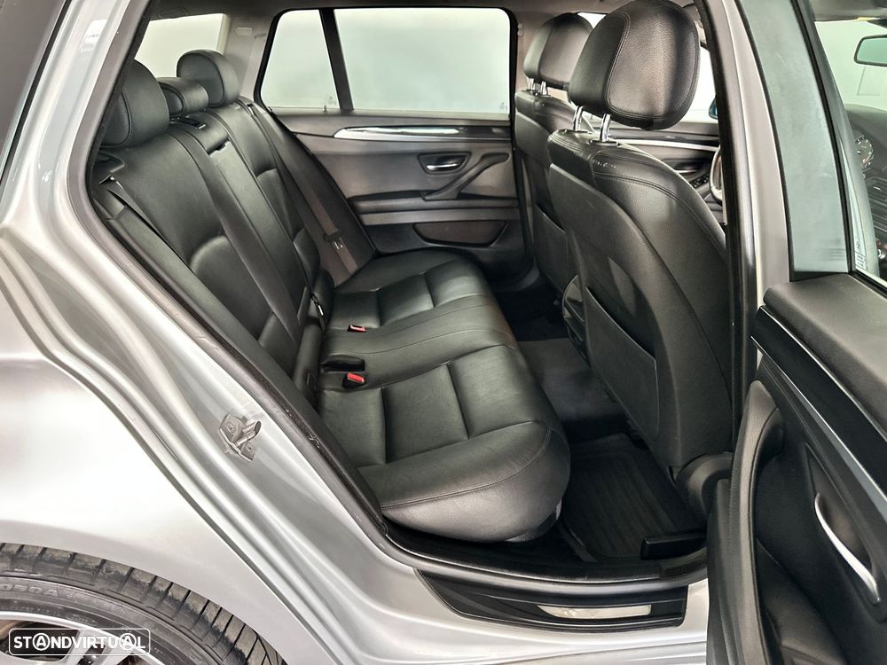 BMW 520 d Line Luxury - 31