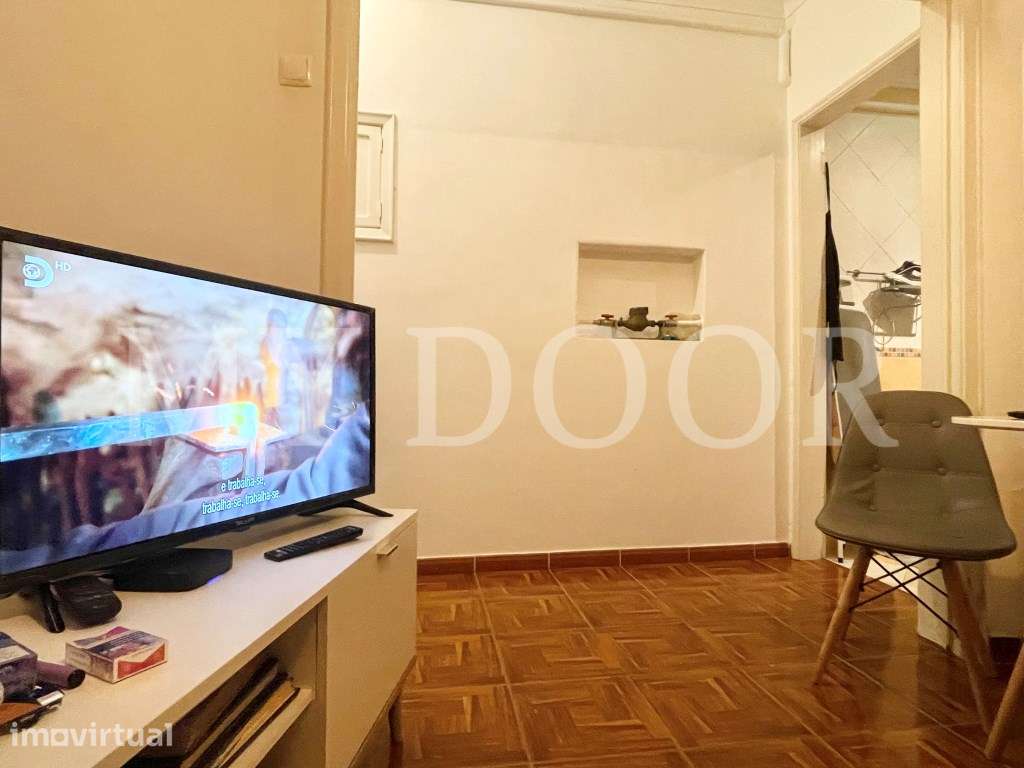 Apartamento T1- Moscavide - Bom Estado de Conservação - Terraço - Grande imagem: 5/21