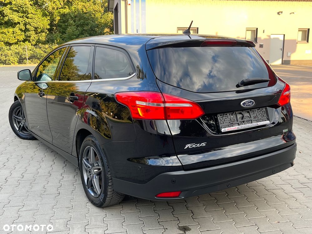 Ford Focus 1.0 EcoBoost Titanium - 5